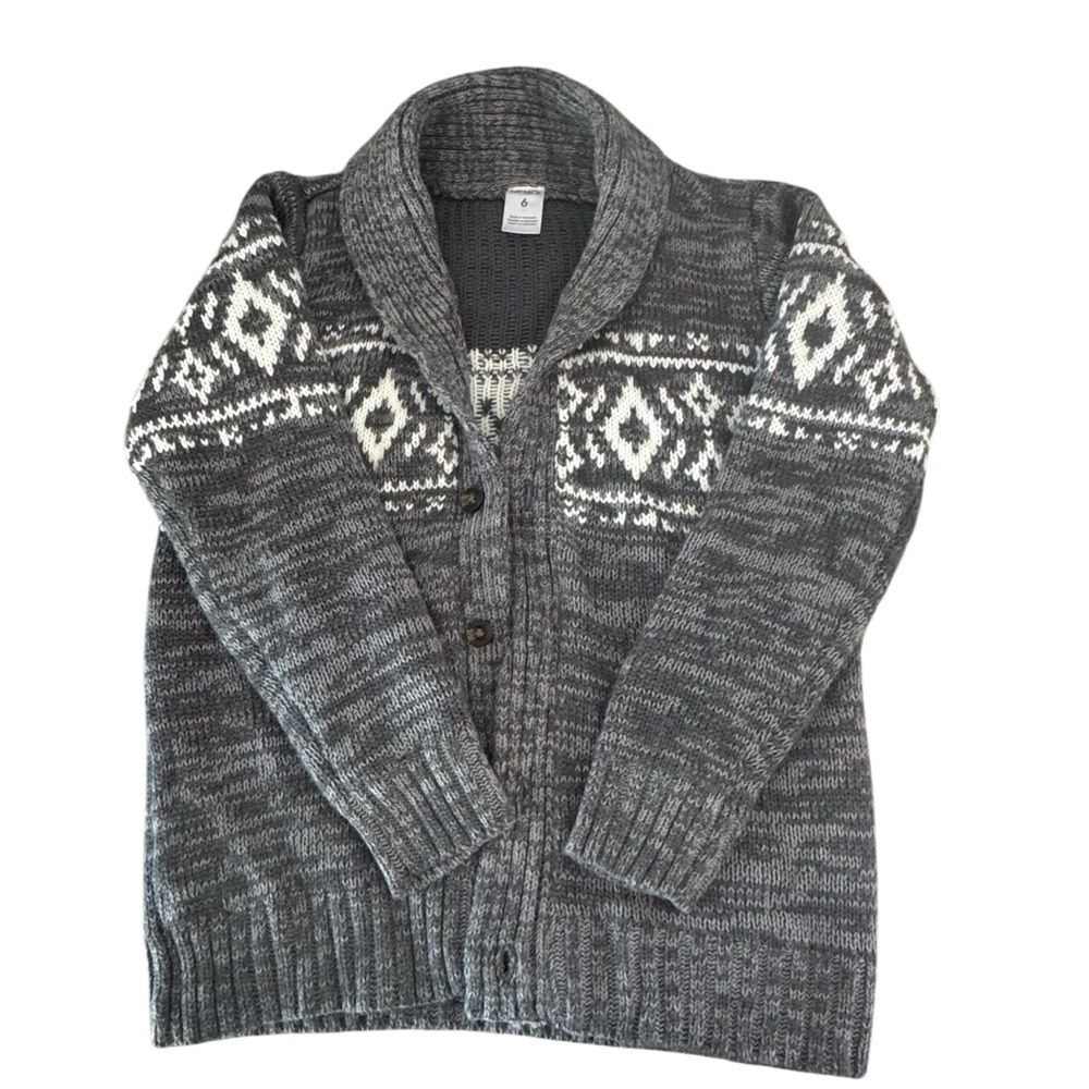 Carter Sweater Cardigan size  6  Gray‎ 
1Winter Spring